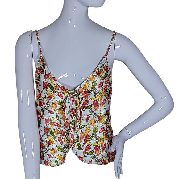 Pretty Lady Pajama Top Size Large Silky Hot Pepper Pattern Attached Bow - Picture 2 of 6